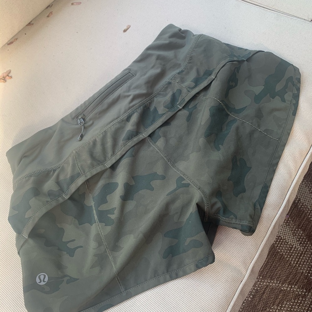 Lululemon Camo Shorts || Speed up Shorts